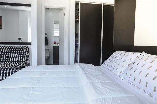 Olsen On the Beach image 21